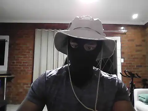 DiamondDannn2 online show from 06/11/26, 05:11