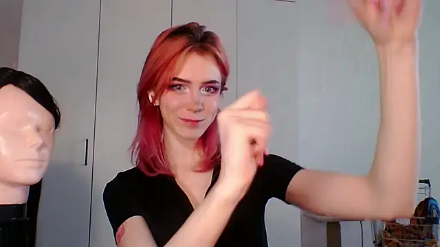 KayleneWesterberg online show from 06/11/26, 04:49