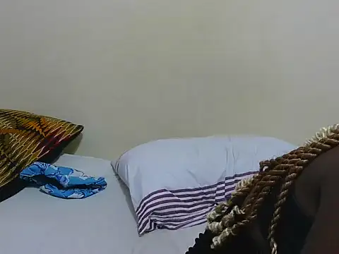 Arriana  online show from 07/28/26, 08:52