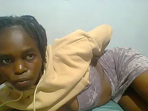 Snapshot of fancyfancy1 chatting on 06/12/26, 09:03 fancyfancy1 online show from 06/12/26, 09:03