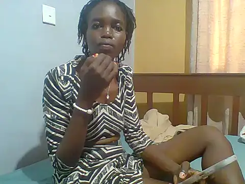 Snapshot of fancyfancy1 chatting on 06/14/26, 06:15 fancyfancy1 online show from 06/14/26, 06:15