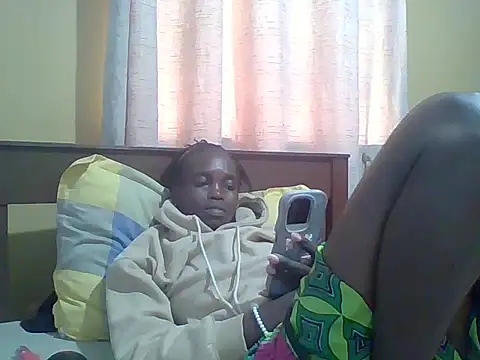 Snapshot of fancyfancy1 chatting on 06/19/26, 12:31 fancyfancy1 online show from 06/19/26, 12:31