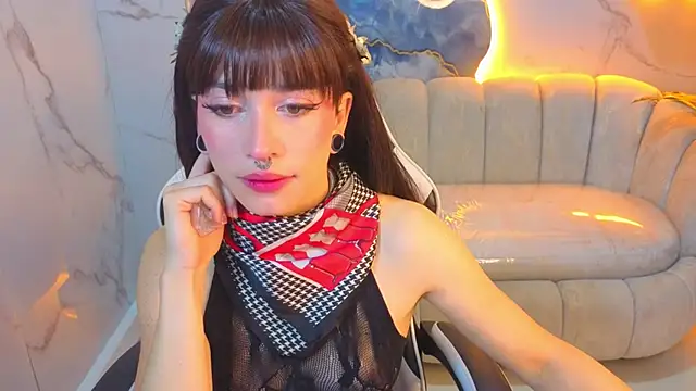 Lily Tx online show from 06/24/26, 12:37