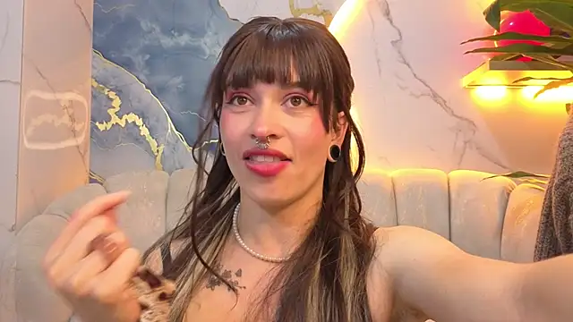 Lily Tx online show from 07/06/26, 03:03