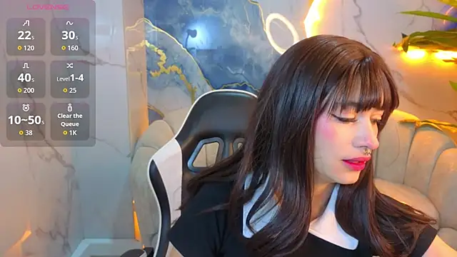 Lily Tx online show from 07/25/26, 12:36