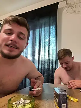00WildCouple00 online show from 06/20/26, 05:16