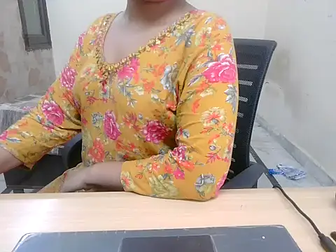 Snapshot of Bold-Divya1 chatting on 07/28/26, 09:03 Bold-Divya1 online show from 07/28/26, 09:03