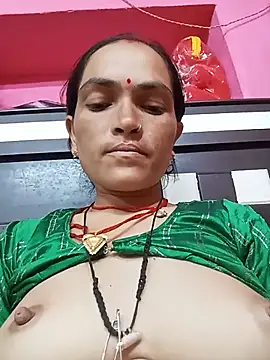 Snapshot of HOkajal78 chatting on 07/16/26, 12:33 HOkajal78 online show from 07/16/26, 12:33