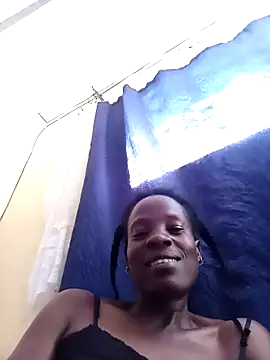 Snapshot of Cuty-Smilez chatting on 06/24/26, 06:34 Cuty-Smilez online show from 06/24/26, 06:34