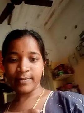 Snapshot of vanithaa_telugu chatting on 07/04/26, 11:27 vanithaa telugu online show from 07/04/26, 11:27