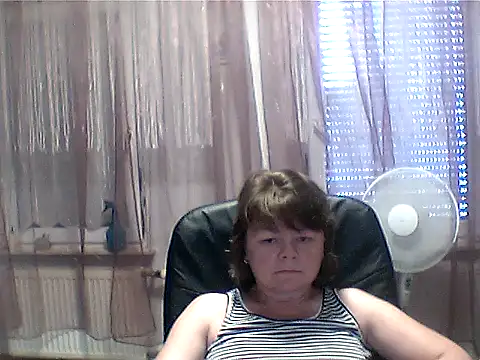 MoonLady40 online show from 06/22/26, 11:29