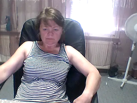 MoonLady40 online show from 06/27/26, 09:14