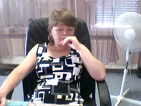 MoonLady40 online show from 06/27/26, 12:33