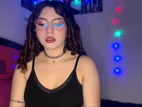 Snapshot of cassierosse2 chatting on 07/10/26, 06:17 cassierosse2 online show from 07/10/26, 06:17