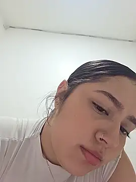 Snapshot of aisha_duque_ chatting on 07/08/26, 10:36 aisha duque online show from 07/08/26, 10:36