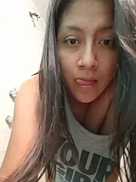 madi23q online show from 07/18/26, 09:07