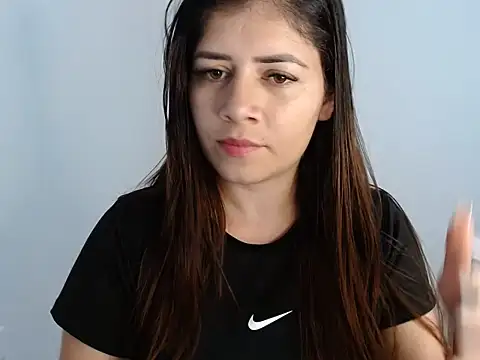 Luna zoe online show from 07/02/26, 10:16