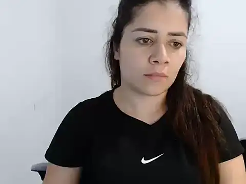 Luna zoe online show from 07/11/26, 10:44