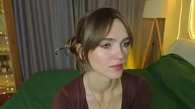 Snapshot of MarielRoloson chatting on 07/06/26, 07:16 MarielRoloson online show from 07/06/26, 07:16