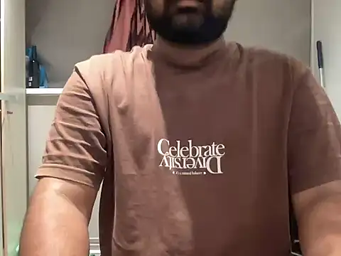 bobgot17cm online show from 07/14/26, 10:37