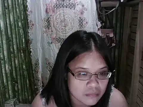 Snapshot of hottiebabe41 chatting on 07/14/26, 10:21 hottiebabe41 online show from 07/14/26, 10:21