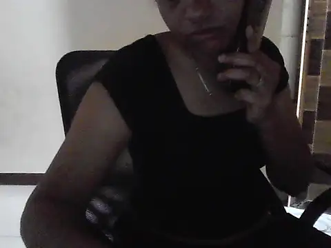 Snapshot of BlushSexyBanu chatting on 07/08/26, 05:50 BlushSexyBanu online show from 07/08/26, 05:50
