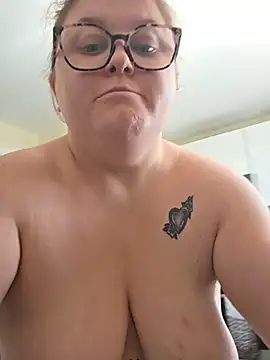 Ivy-Rose-xx online show from 06/29/26, 10:15
