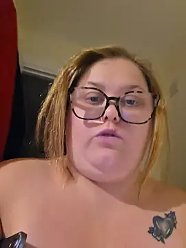 Ivy-Rose-xx online show from 07/26/26, 12:52
