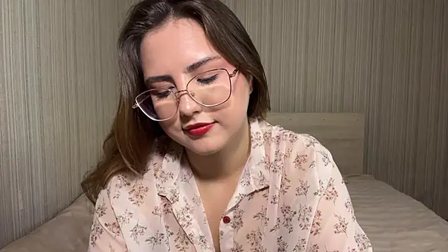 Mina Aston online show from 07/08/26, 07:24