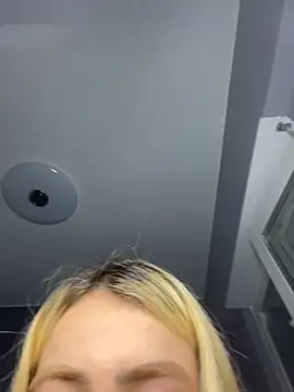 sabriloirinha online show from 06/15/26, 10:23