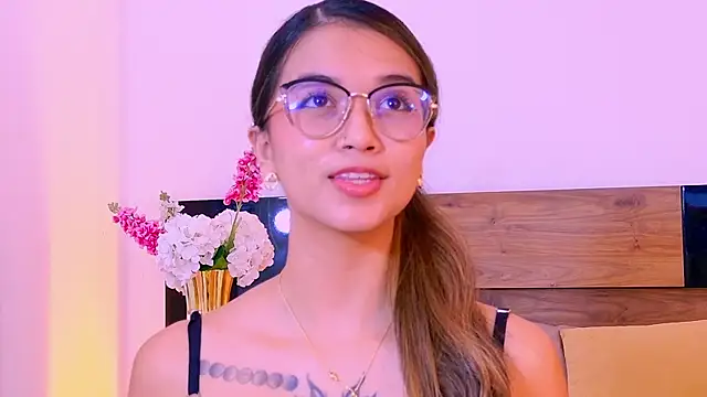 CassieMills online show from 07/28/26, 05:01