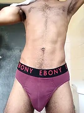 Snapshot of UR_skinny_boy chatting on 06/15/26, 02:58 UR skinny boy online show from 06/15/26, 02:58