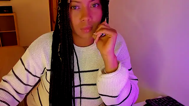 NicolePasqualott online show from 09/28/25, 05:29