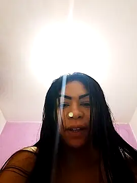 Snapshot of _Ana_paula_ chatting on 06/22/26, 07:55 Ana paula online show from 06/22/26, 07:55