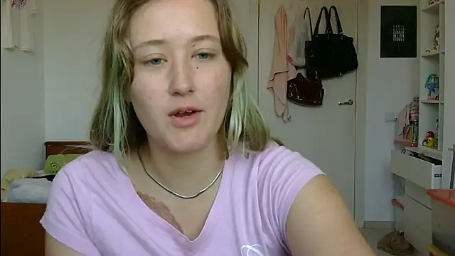 yourcherry3 online show from 06/28/26, 07:36