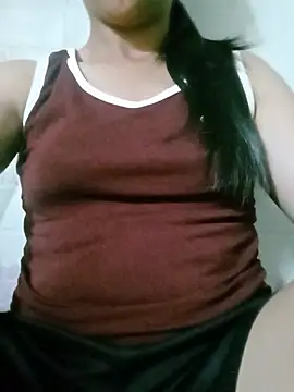Snapshot of Helen-nn chatting on 06/15/26, 06:21 Helen-nn online show from 06/15/26, 06:21
