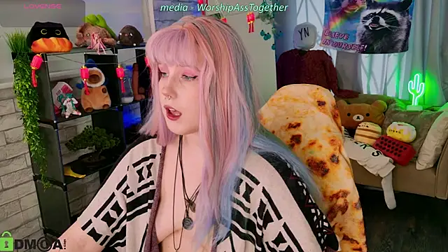 Snapshot of Candy-yeah chatting on 07/21/26, 01:08 Candy-yeah online show from 07/21/26, 01:08