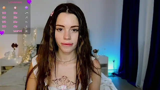 Little cuti1e online show from 07/07/26, 07:34