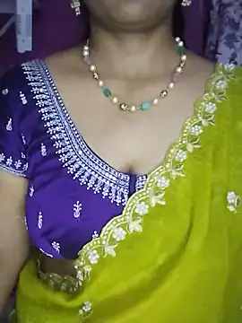 Snapshot of Telugu_angeljanu1 chatting on 06/23/26, 06:55 Telugu angeljanu1 online show from 06/23/26, 06:55