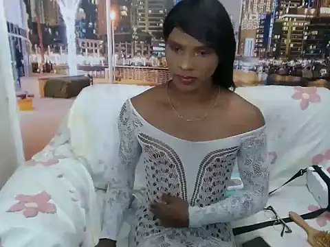 stefania bragan online show from 06/16/26, 07:05