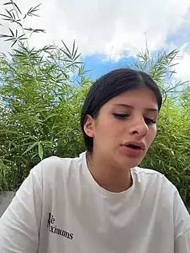 Mia Alanna online show from 06/25/26, 06:34