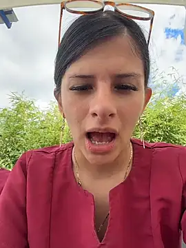 Mia Alanna online show from 07/05/26, 06:59