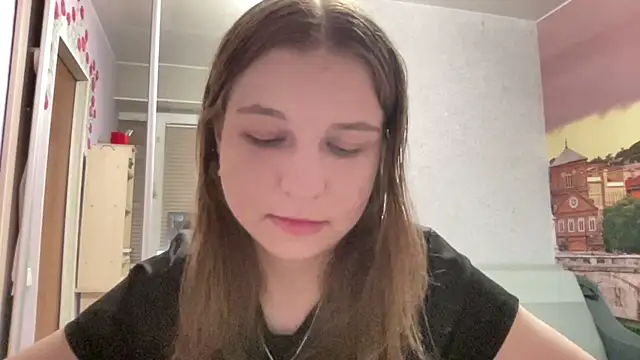 HwaTrippel online show from 07/16/26, 06:47