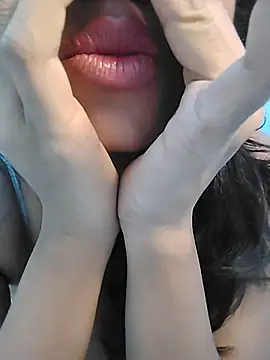 Snapshot of Cherrysensual chatting on 07/24/26, 10:46 Cherrysensual online show from 07/24/26, 10:46