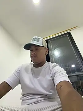 andrewss boy online show from 06/16/26, 04:48