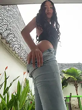 Snapshot of sofi-jimenez chatting on 07/19/26, 11:47 sofi-jimenez online show from 07/19/26, 11:47