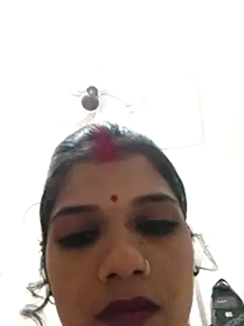 Snapshot of Model-111 chatting on 07/09/26, 01:15 Model-111 online show from 07/09/26, 01:15
