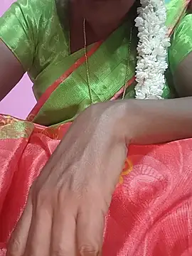 Tamilsexy35 online show from 06/19/26, 06:23