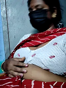 Snapshot of shanthi_telugu99 chatting on 07/24/26, 12:30 shanthi telugu99 online show from 07/24/26, 12:30