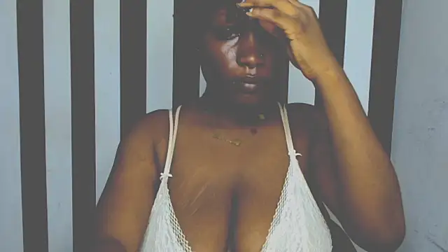 Snapshot of Coco_germ chatting on 06/24/26, 07:02 Coco germ online show from 06/24/26, 07:02